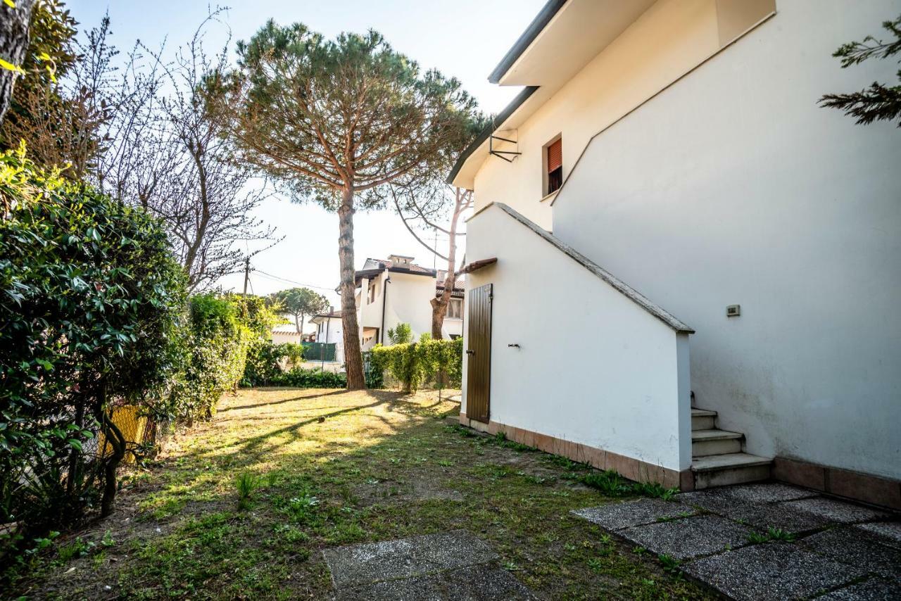 Agenzia Vear - Lido Di Volano Buitenkant foto