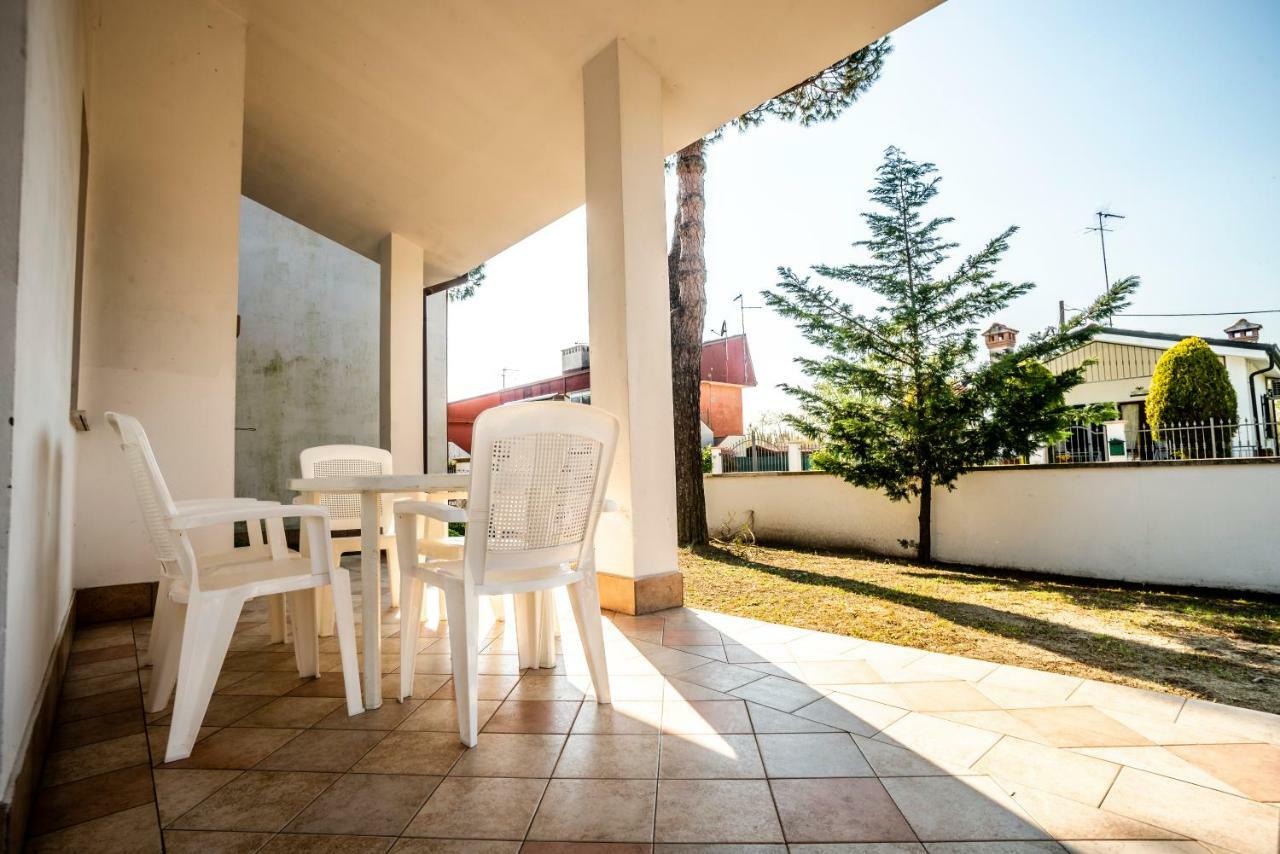 Agenzia Vear - Lido Di Volano Buitenkant foto