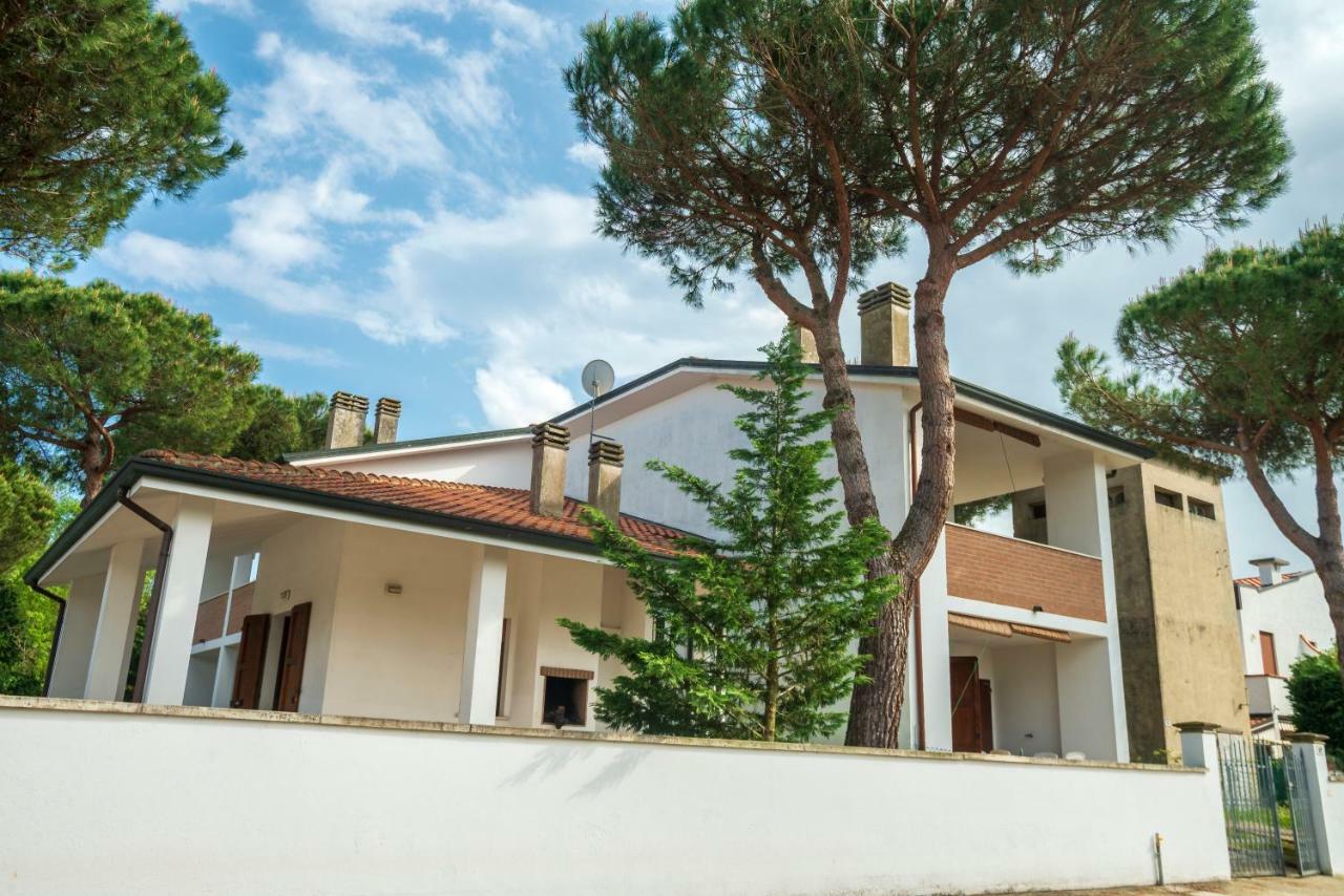 Agenzia Vear - Lido Di Volano Buitenkant foto